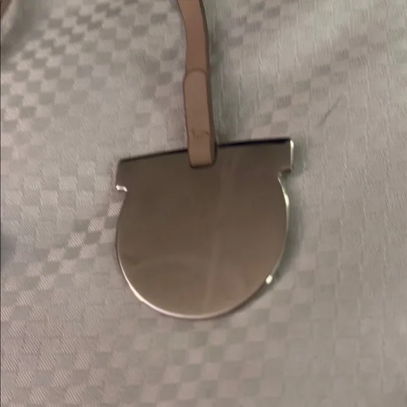 Salvatore Ferragamo Tan Leather Strap with Silver Accent - Picture 4 of 5